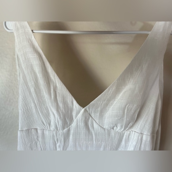 Flowey Romper - Picture 5 of 5